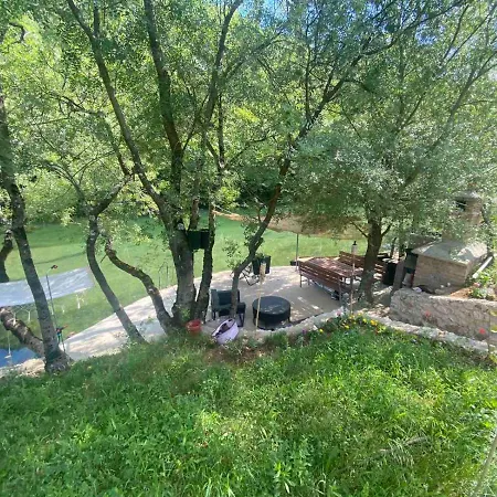 House On The River Σπίτι διακοπών