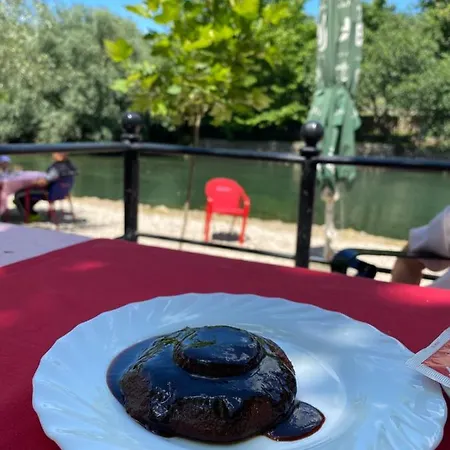 House On The River Nyaraló *