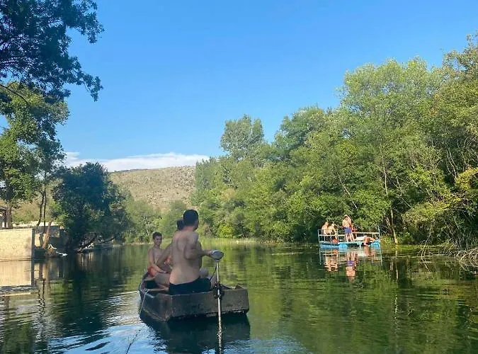House On The River Nyaraló Blagaj