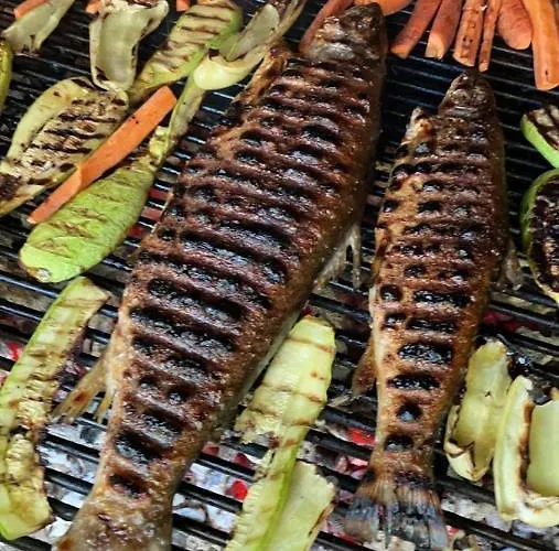 Nyaraló House On The River